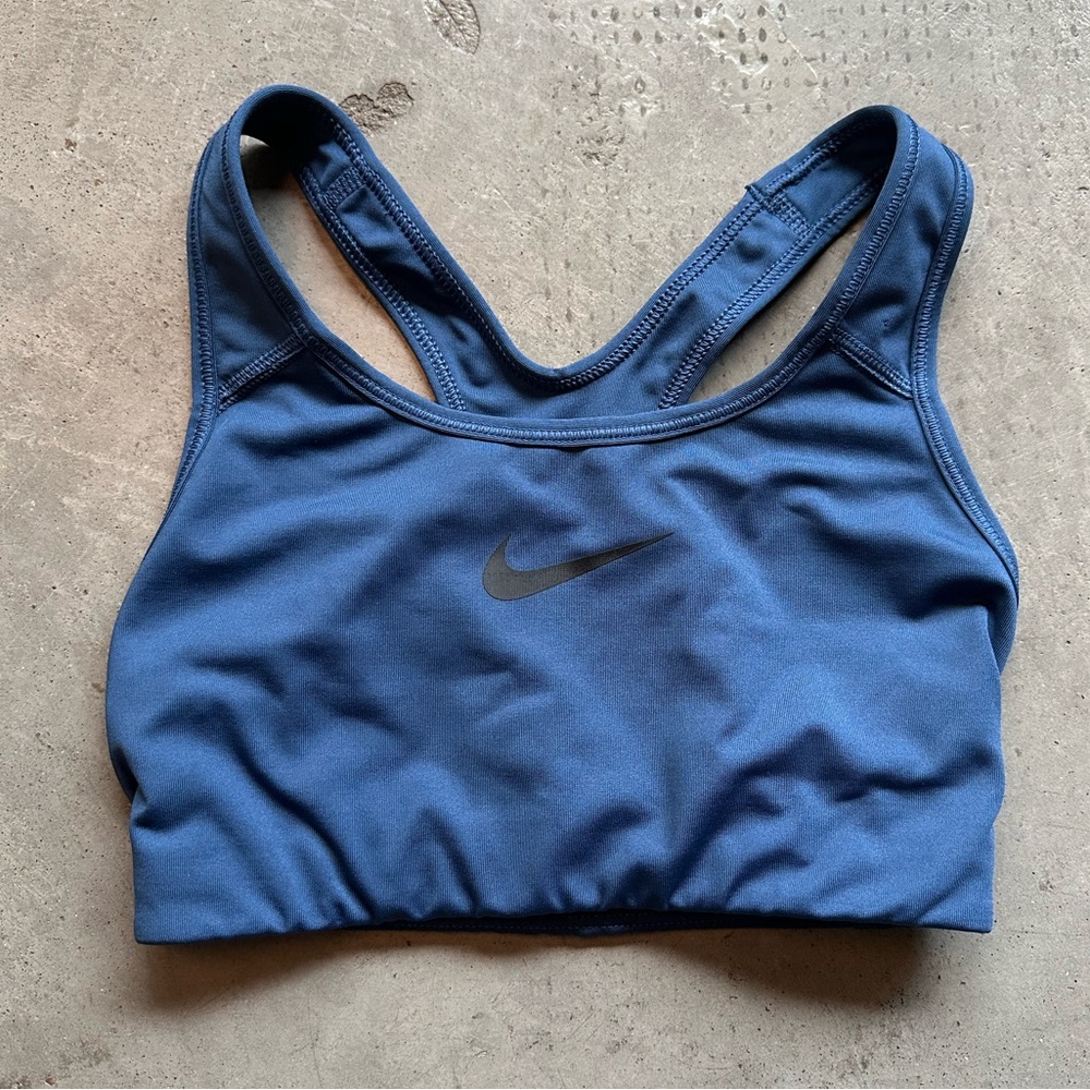 Nike pro swoosh sports bra